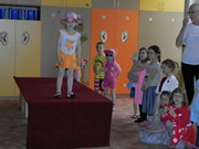 Dětská módní přehlídka - BAZÁREK